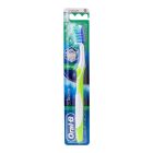 ORAL B ADVANTAGE 3D FRESH 40 M TOOTH BRUSH