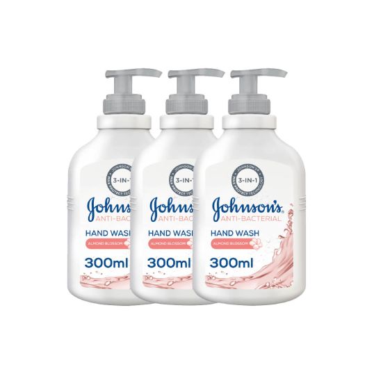 JOHNSONS BLOSSOM ANTIBACTERIAL HAND WASH 300ML 2+1 FREE