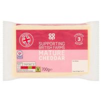 COOP MATURE WHITE CHEDDAR 700 GMS