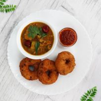 AL JAZIRA VADA WITH SAMBAR AND CHUTNEY PER PACK